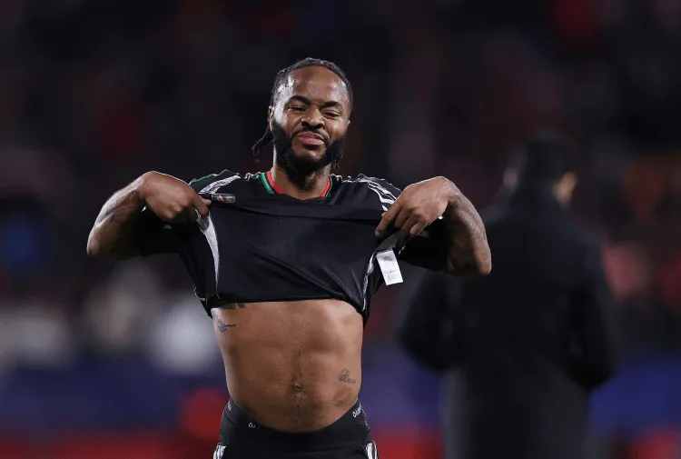 斯特林梅开二度,率先获得比赛关键进球的简单介绍 斯特林梅开二度,率先获得比赛关键进球的简单介绍