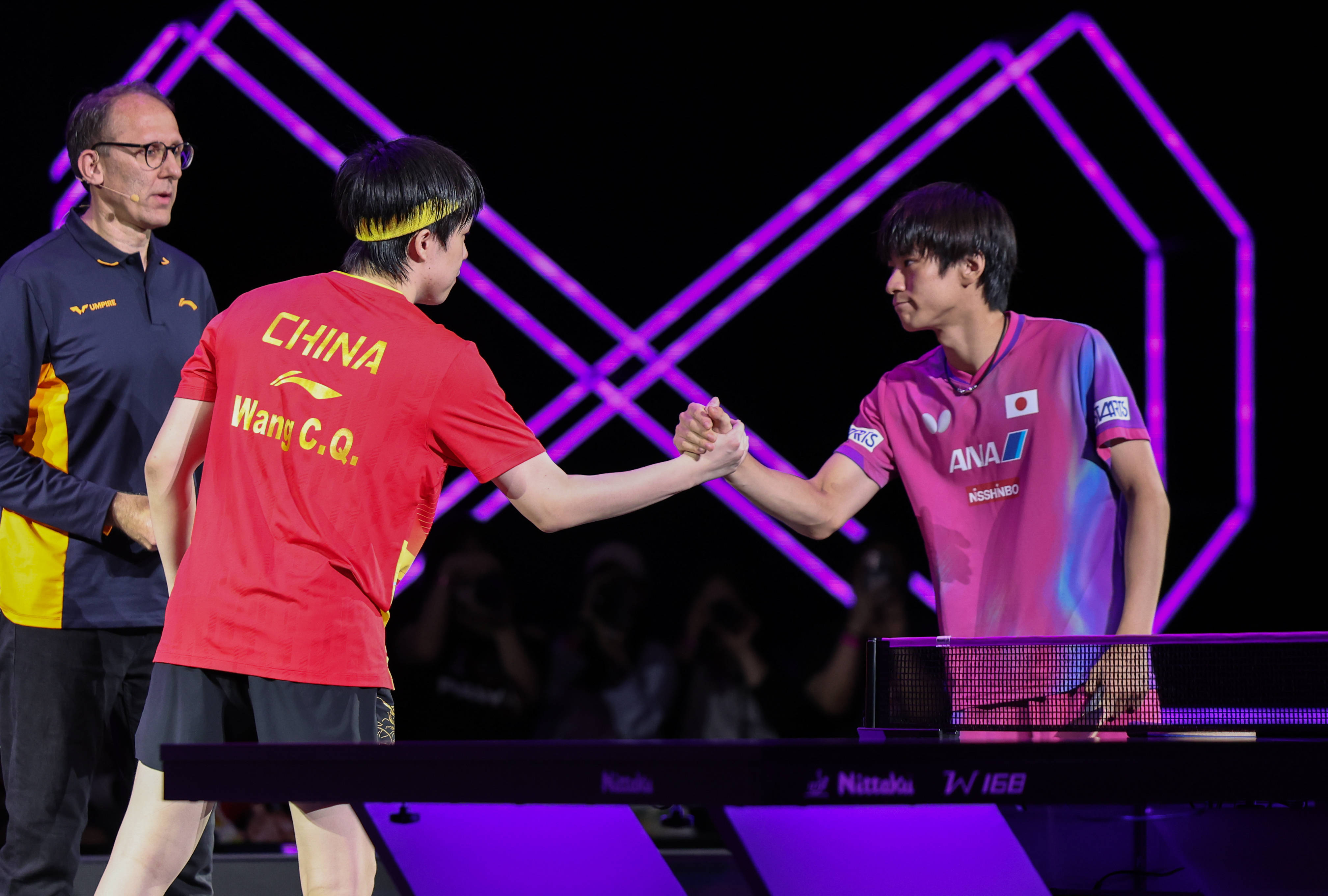 乒乓球小组赛落幕,强队悉数晋级 乒乓球小组赛落幕,强队悉数晋级