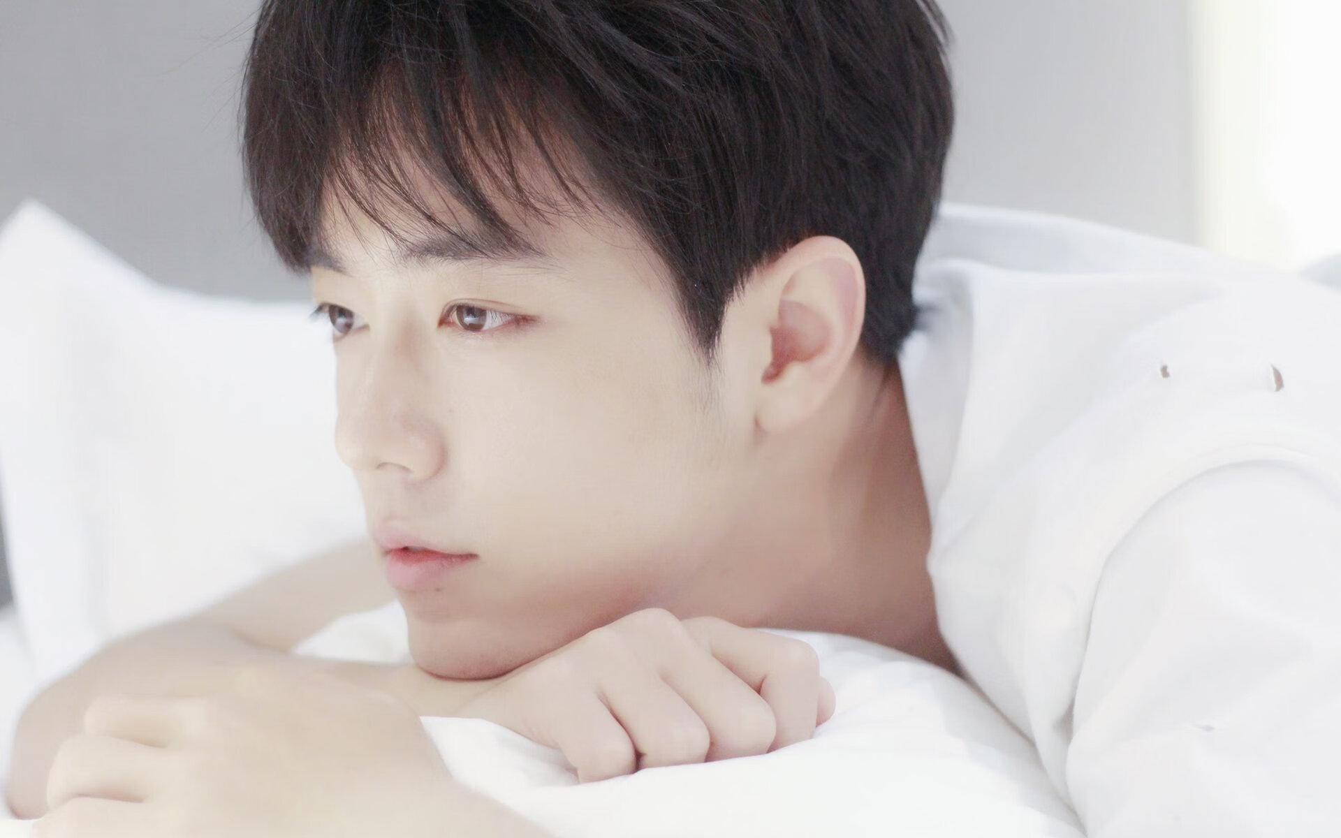 跨越经纬的绿茵交响，厄德高在两极对抗中的统治诗篇